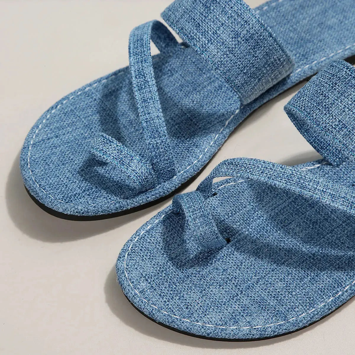 Toe Loop Sandals  Style Ratio