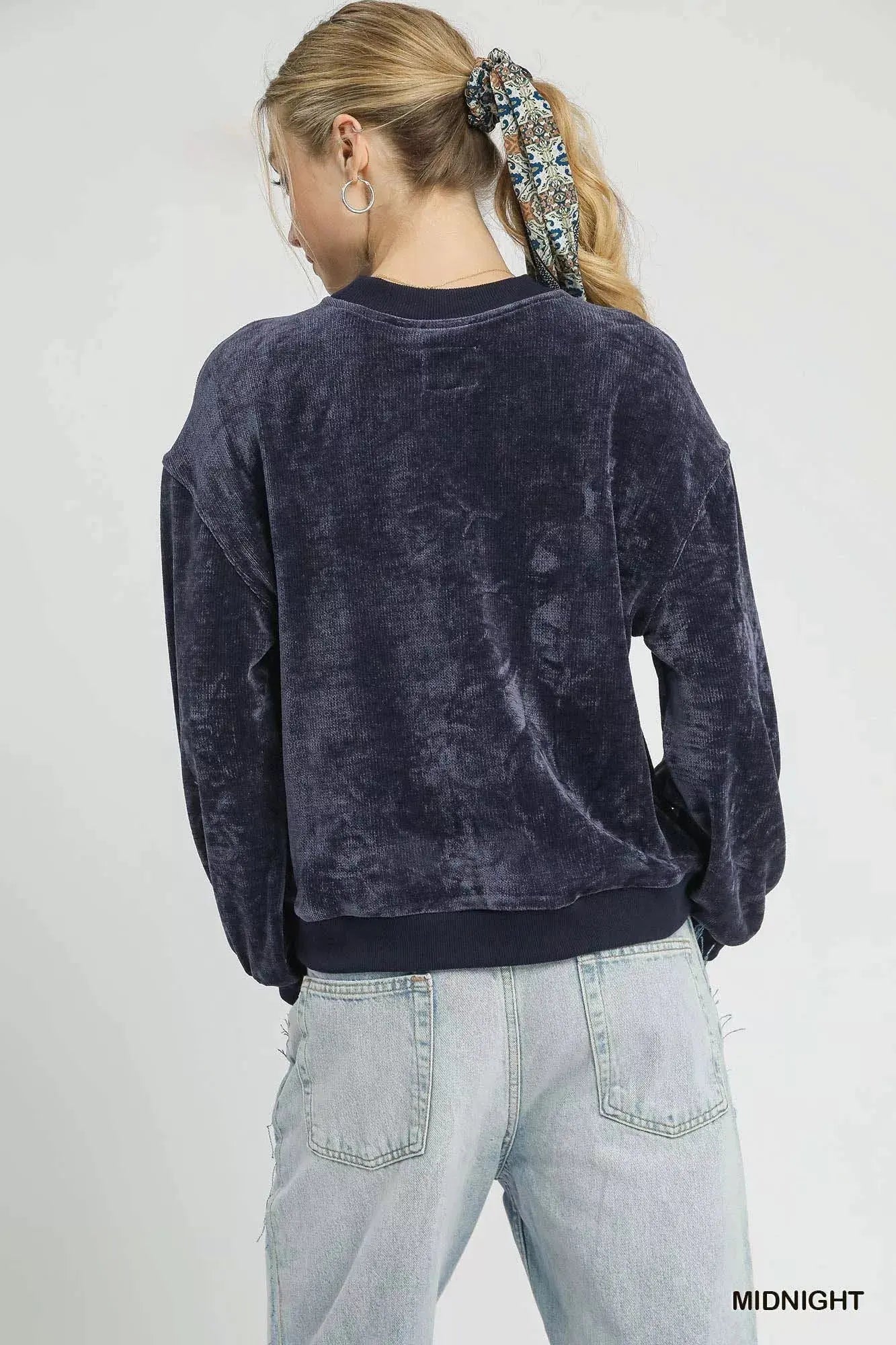 Umgee Velour Crewneck Balloon Sleeve Sweatshirt  Style Ratio