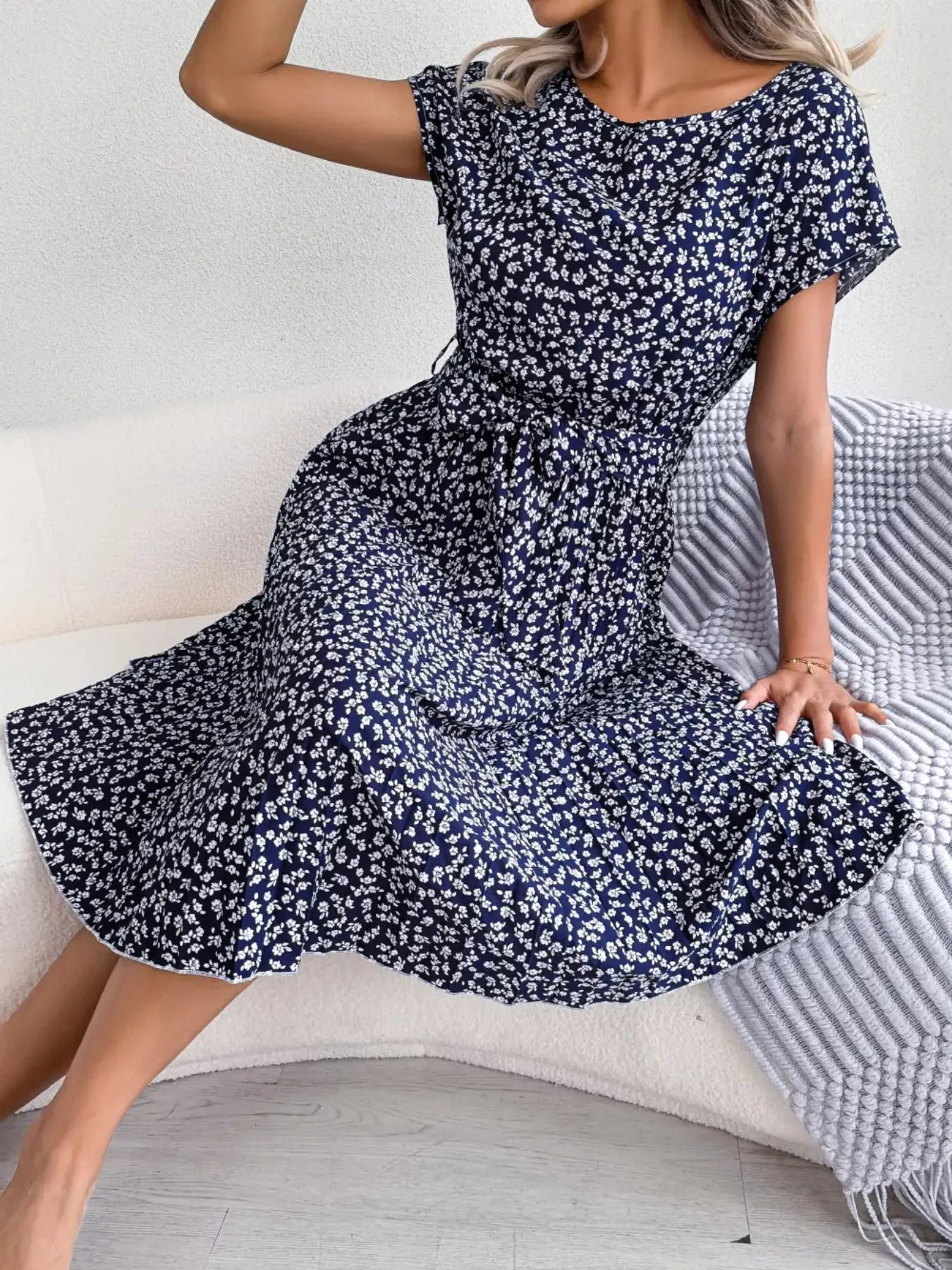 Floral Print Pleated Midi Dress with Belt  Style Ratio