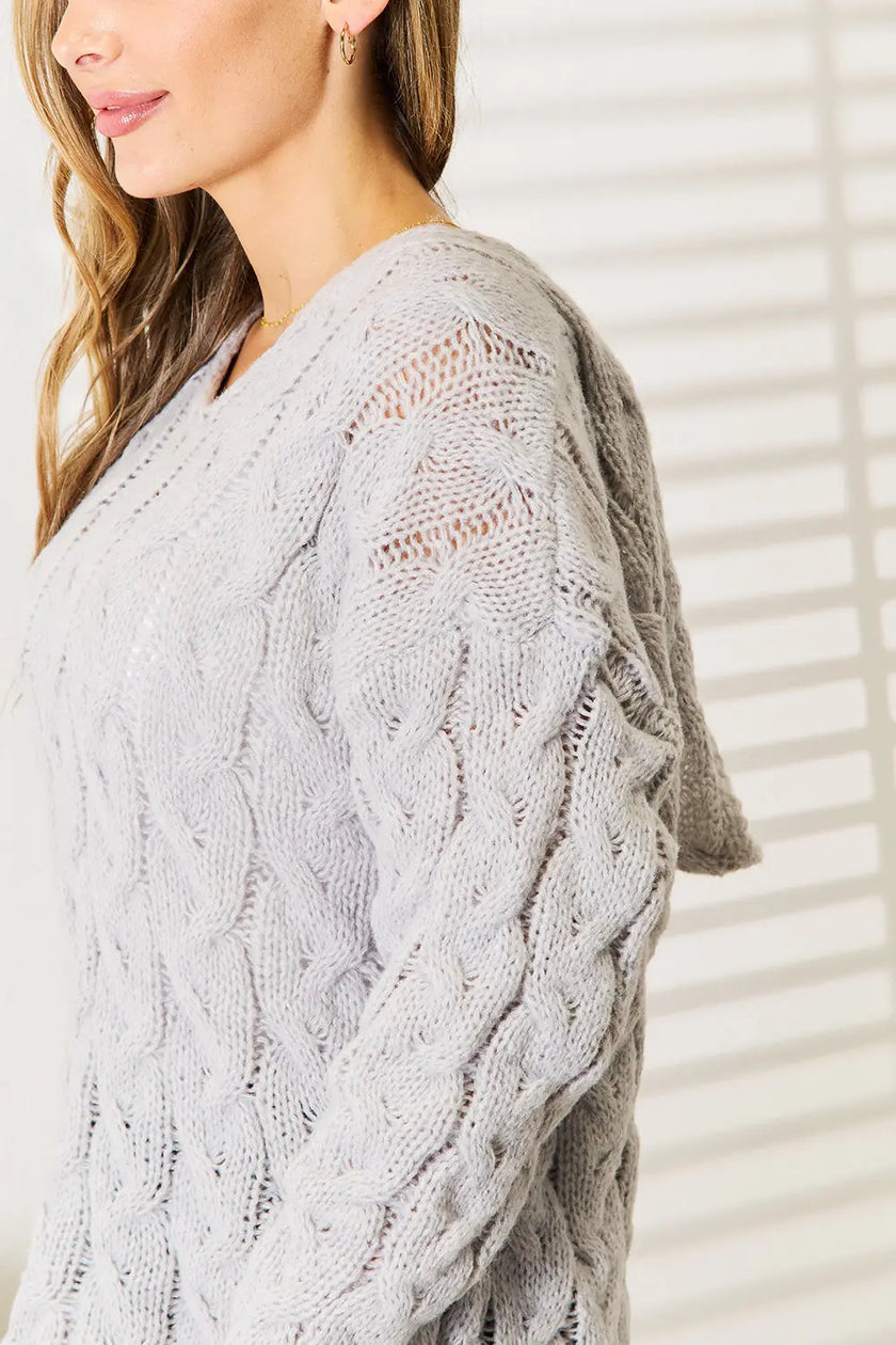 Woven Right Cable-Knit Hooded Sweater  Style Ratio