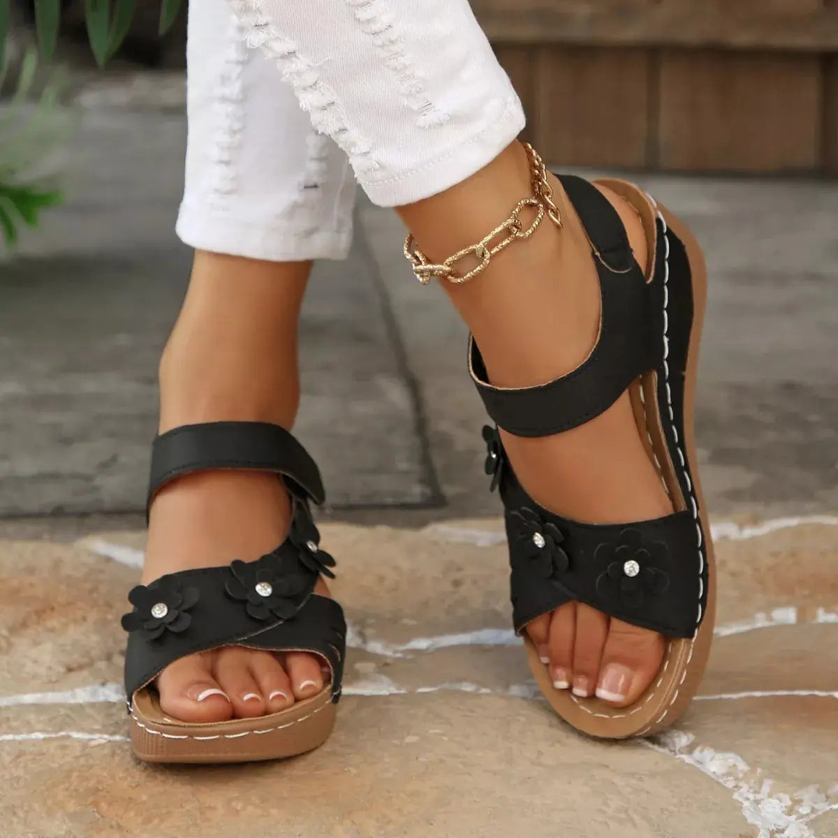 Open Toe Wedge Sandals  Style Ratio