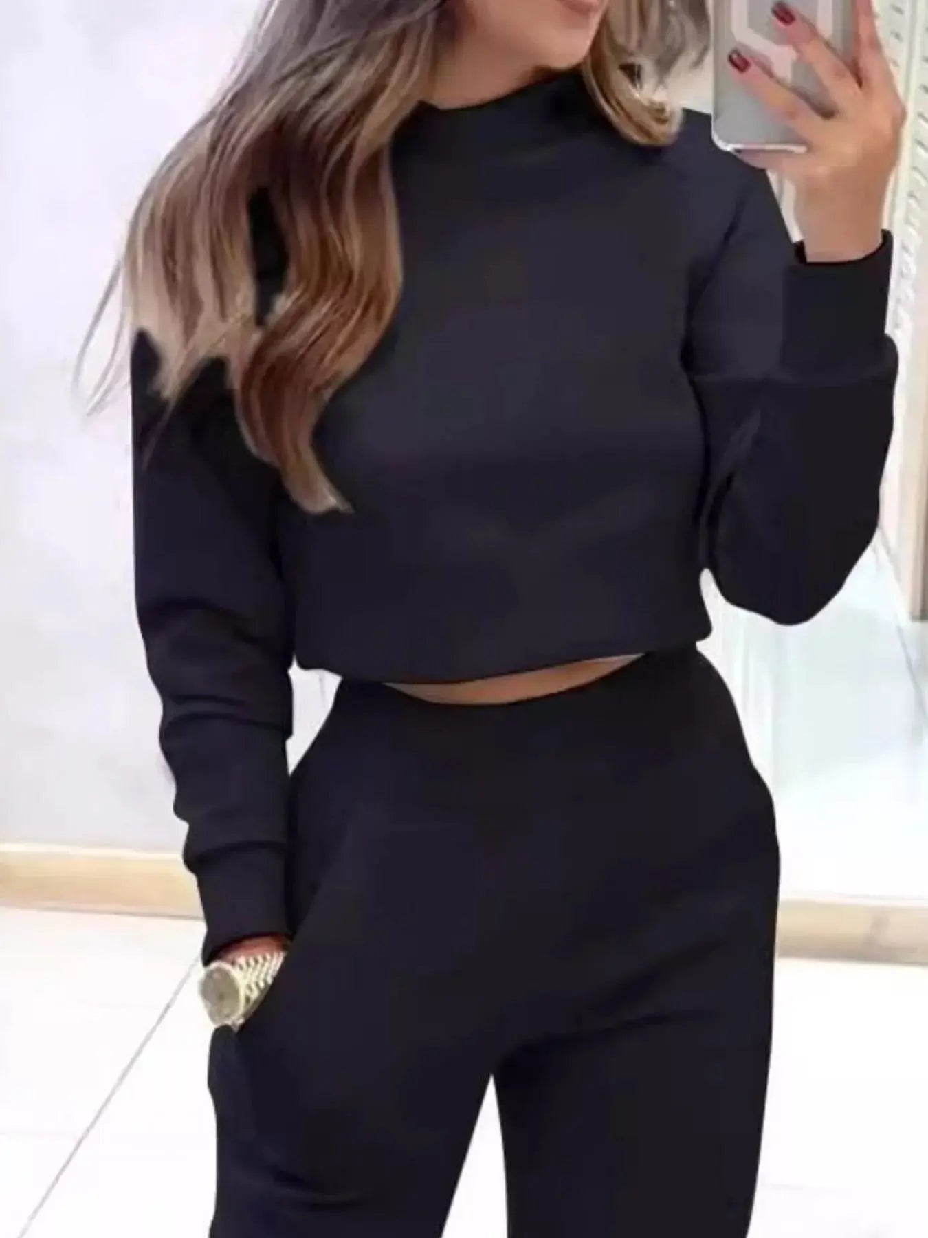 Casual Chic Cropped Sweatshirt and Jogger Set  Style Ratio