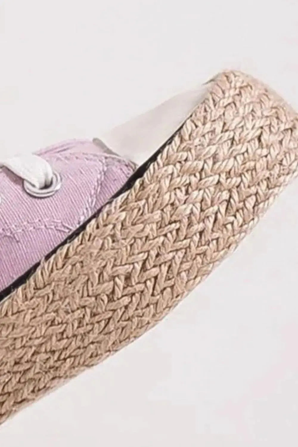 658b5846-3fea-47f1-a22a-9f26231e48f2-Max