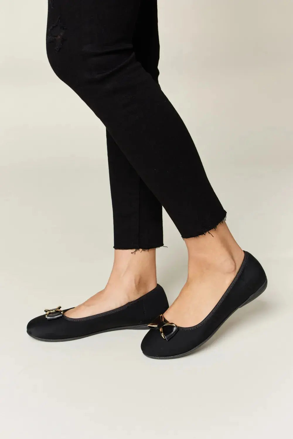 Forever Link Metal Buckle Flat Loafers  Style Ratio