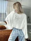Fluffy Knit Cropped Cardigan  Style Ratio
