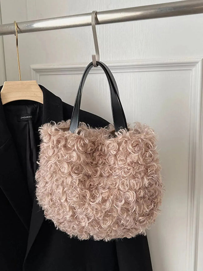 Lightweight Fluffy Handbag  Style Ratio