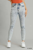 Umgee 5-Pockets Distressed Detail Stretch Denim Skinny Jeans with Unfinished Hem  Style Ratio