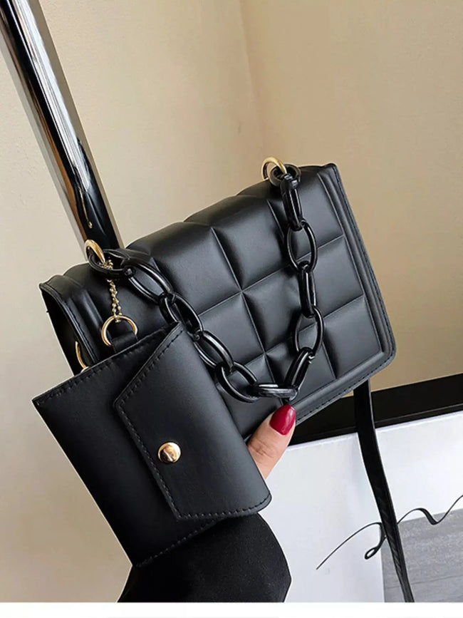 Quilted Chain Strap Crossbody Bag  Style Ratio