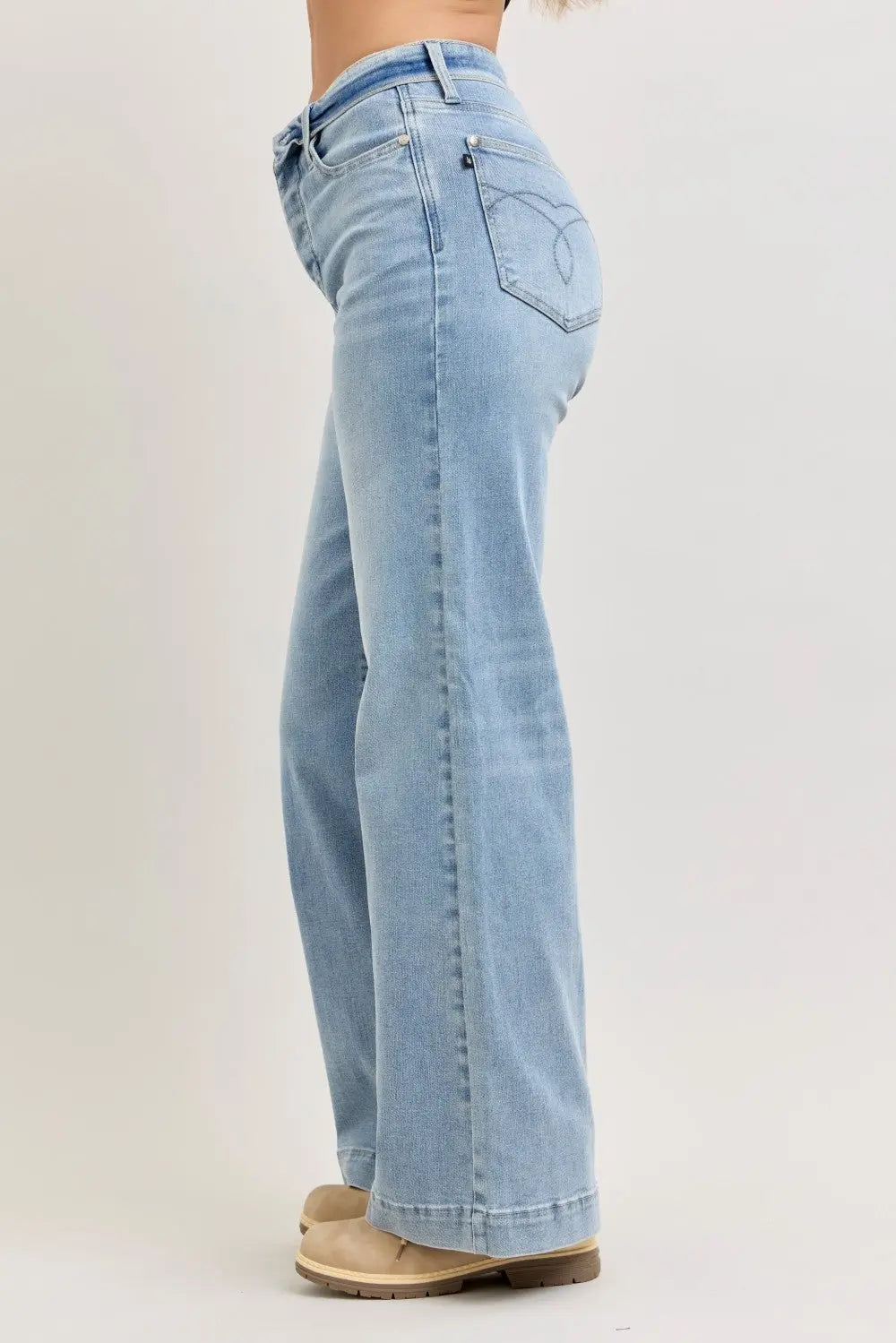 Judy Blue Mid Rise Retro Wide Leg Jeans with Fold-over Waistband  Style Ratio
