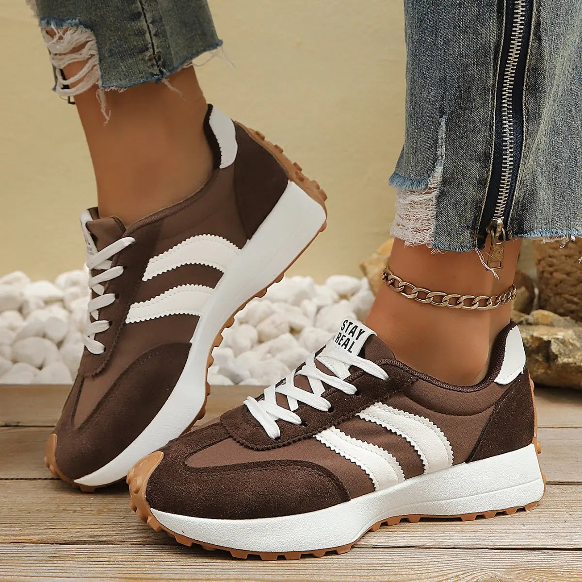 Round Toe Lace Up Sneakers  Style Ratio