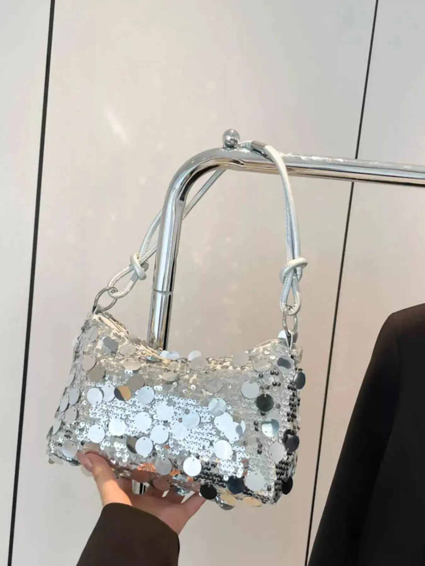 Sequin Embellished Shoulder Bag  Style Ratio