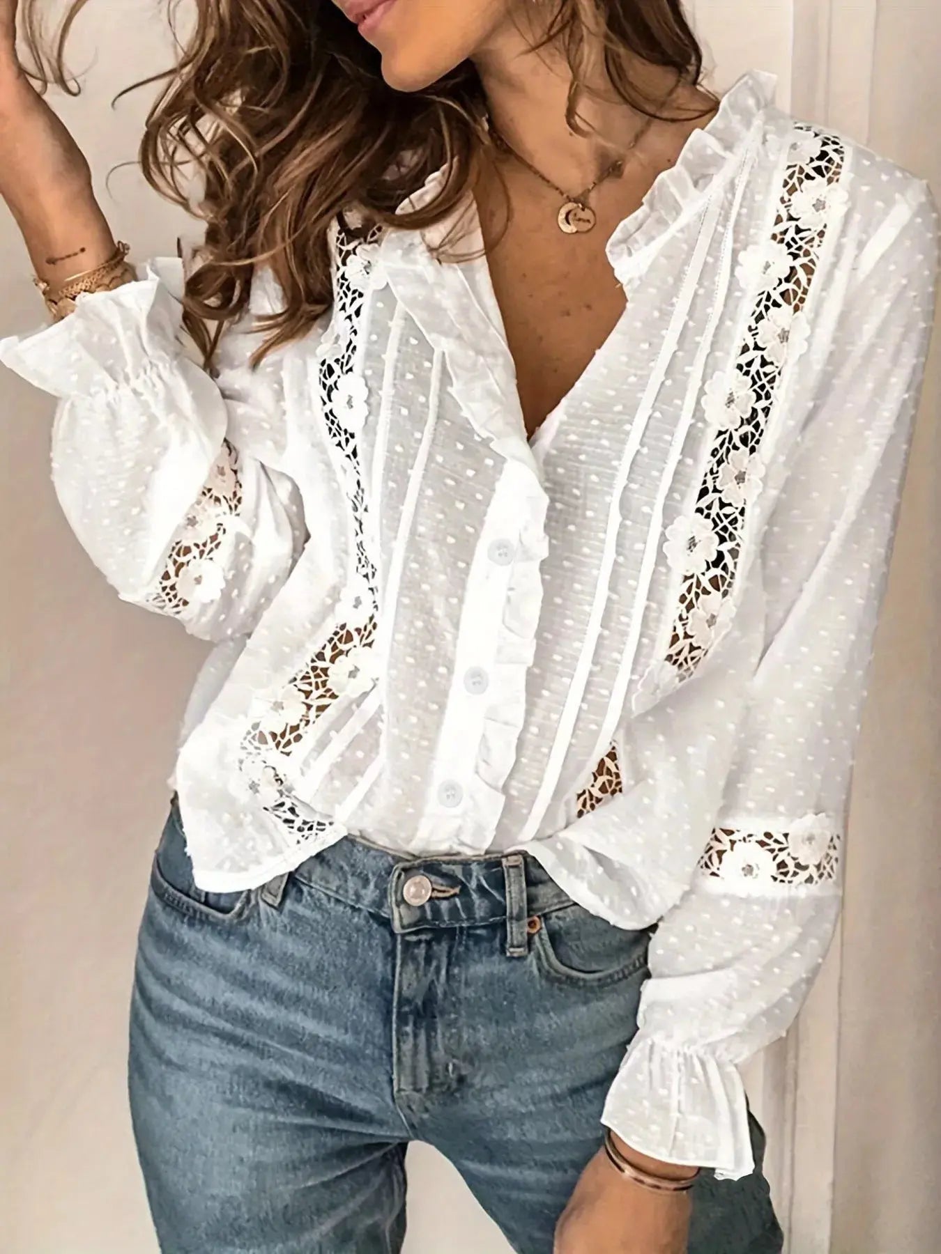 Lace Trimmed Swiss Dot Shirt  Style Ratio