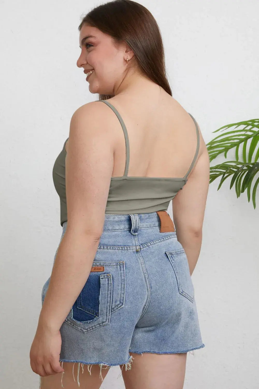 Basic Bae Full Size Round Neck Slim Tank Top  Style Ratio