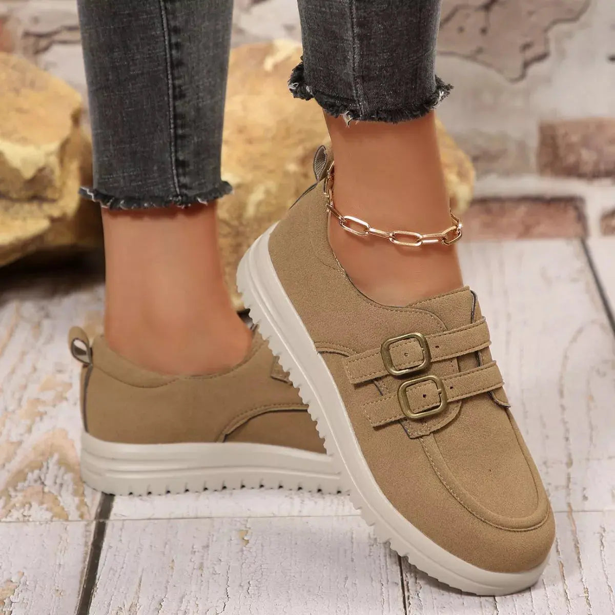 Buckle Accent Casual Loafers  Style Ratio