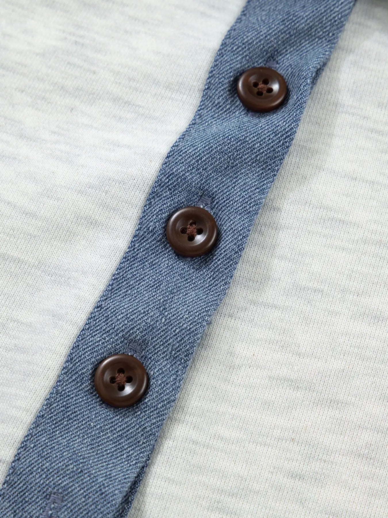 Contrast Trim Button Detail Short Sleeve Shirt  Style Ratio