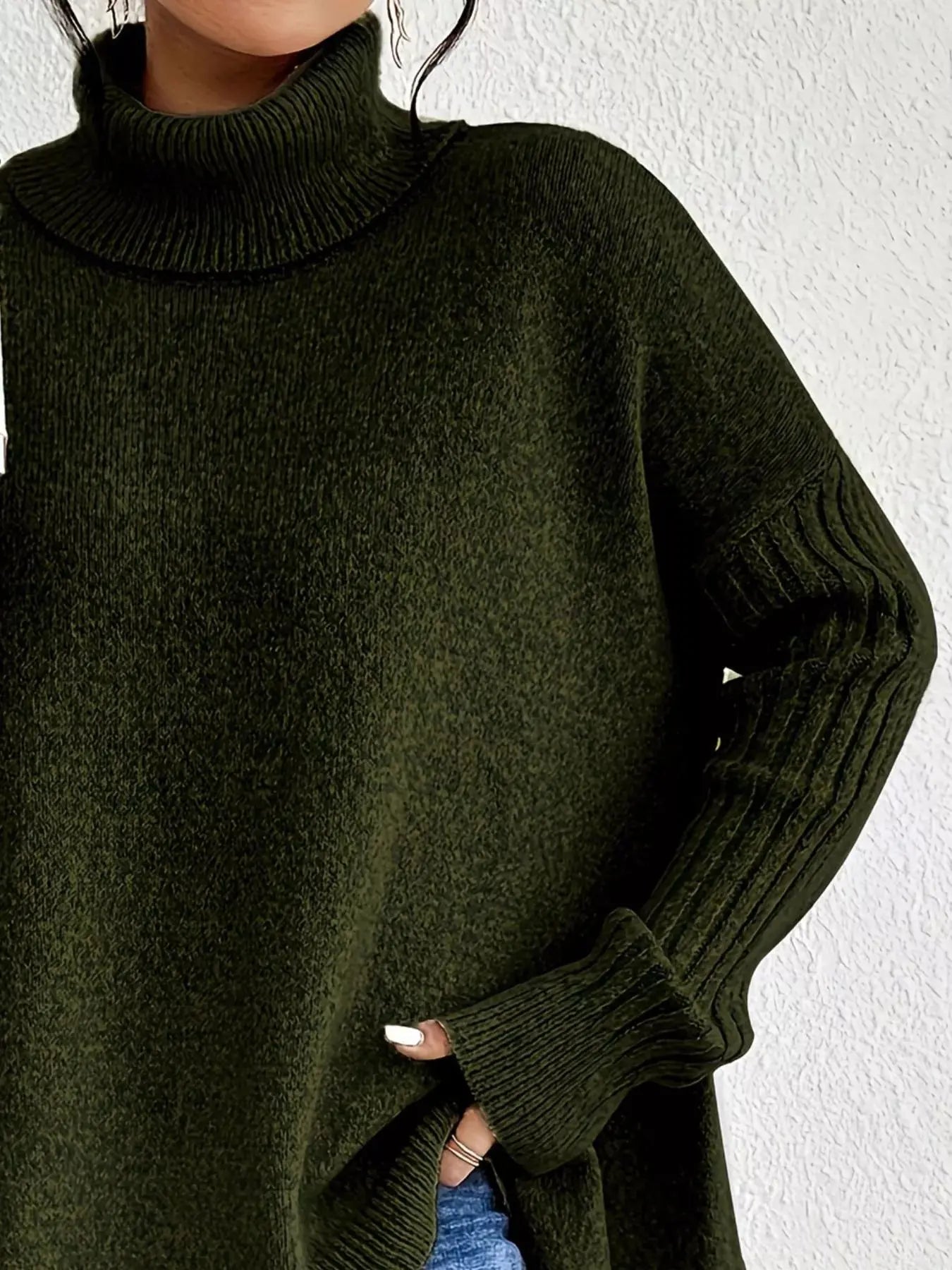 Turtleneck High-Low Hem Sweater  Style Ratio