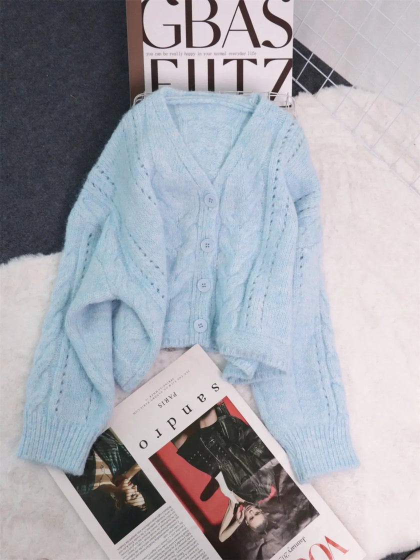 Cable Knit Button-Up Cardigan  Style Ratio