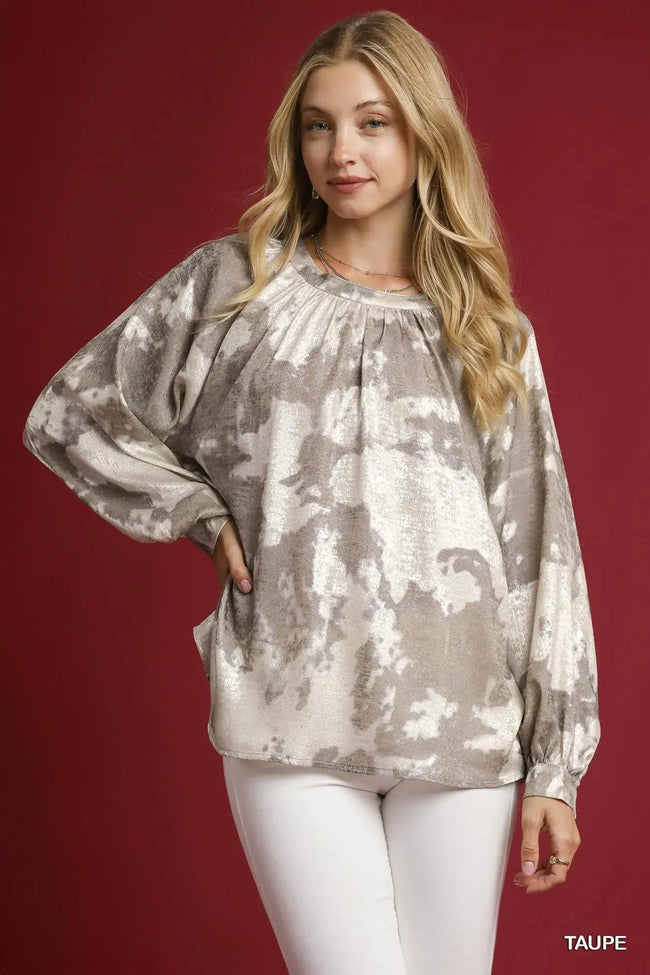 Umgee Full Size Metallic Fabric Blouse with Balloon Sleeves  Style Ratio