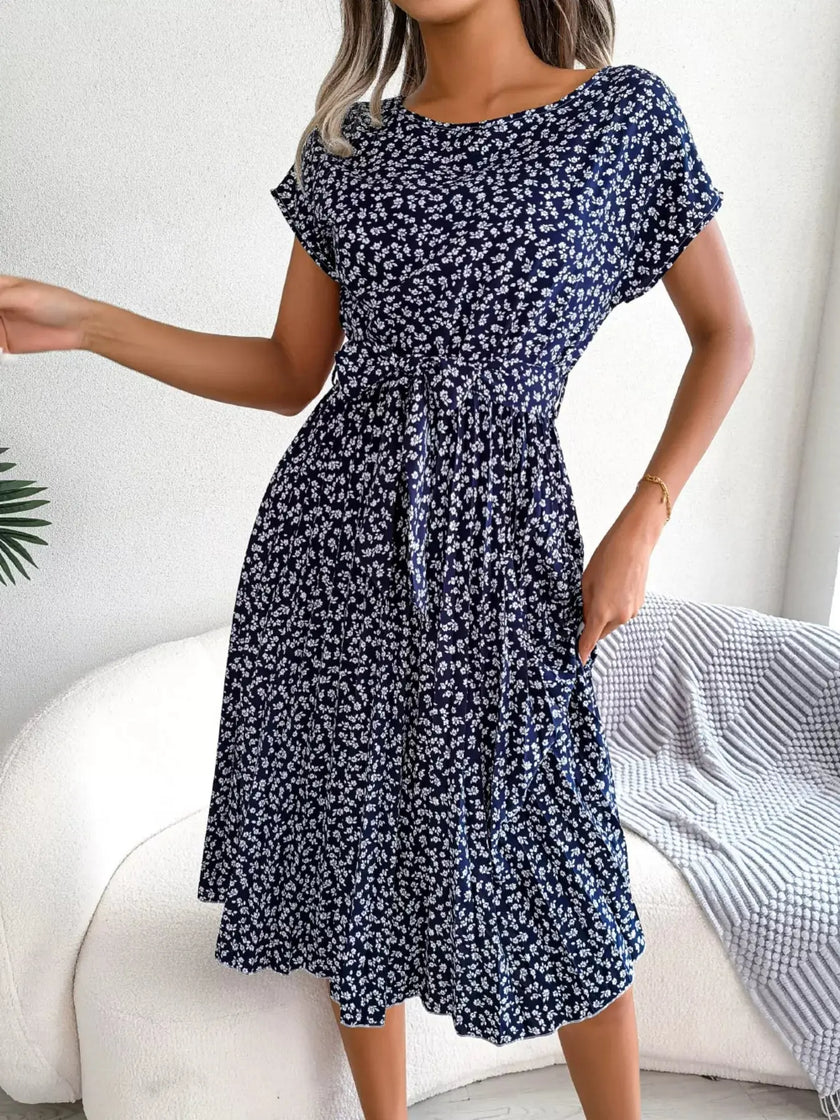 Floral Print Pleated Midi Dress with Belt  Style Ratio
