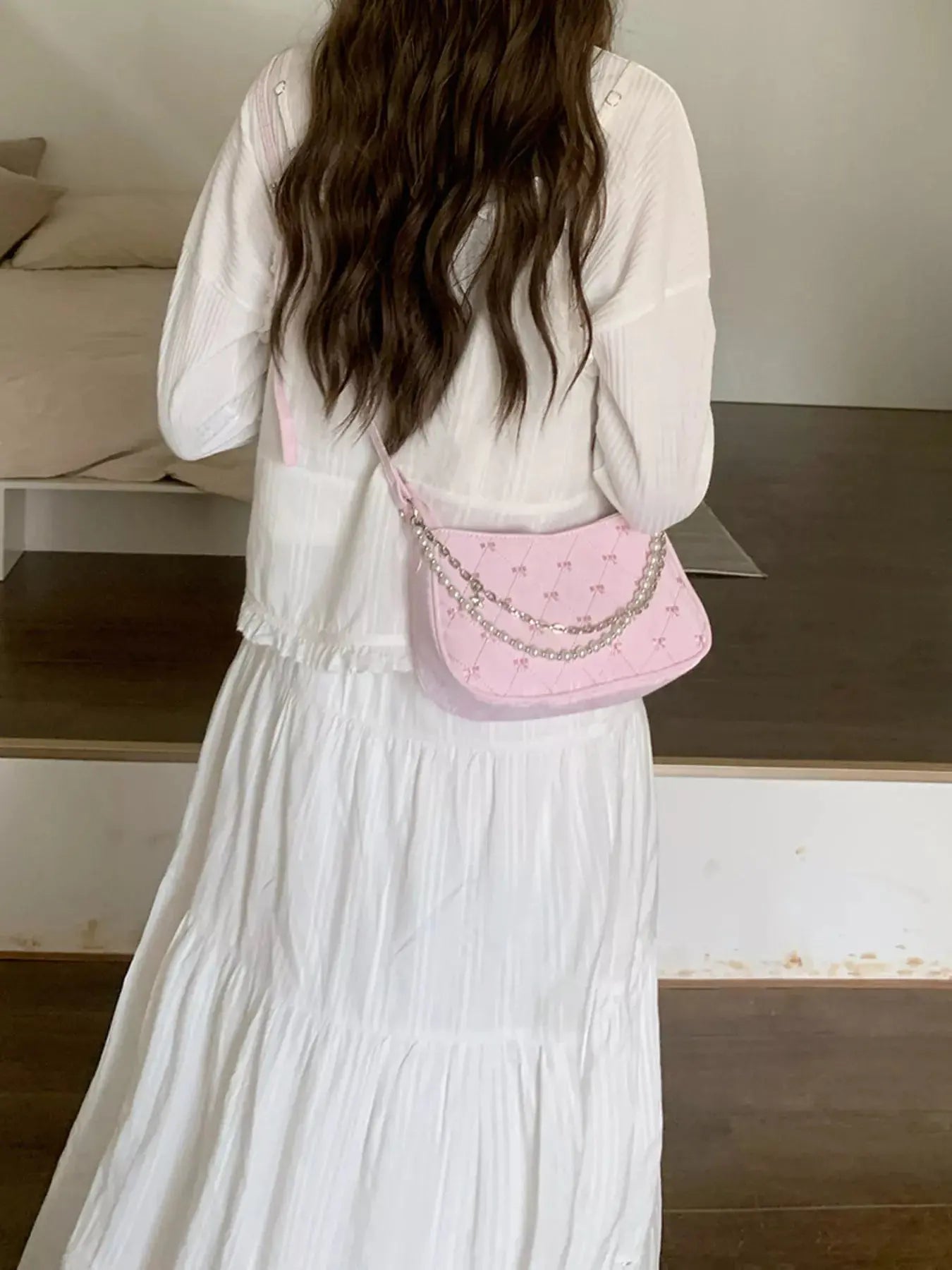 Pearl Chain Shoulder Bag  Style Ratio