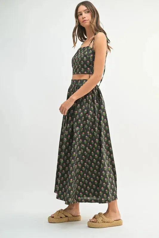 MABLE Floral Crop Top and Skirt Set  Style Ratio