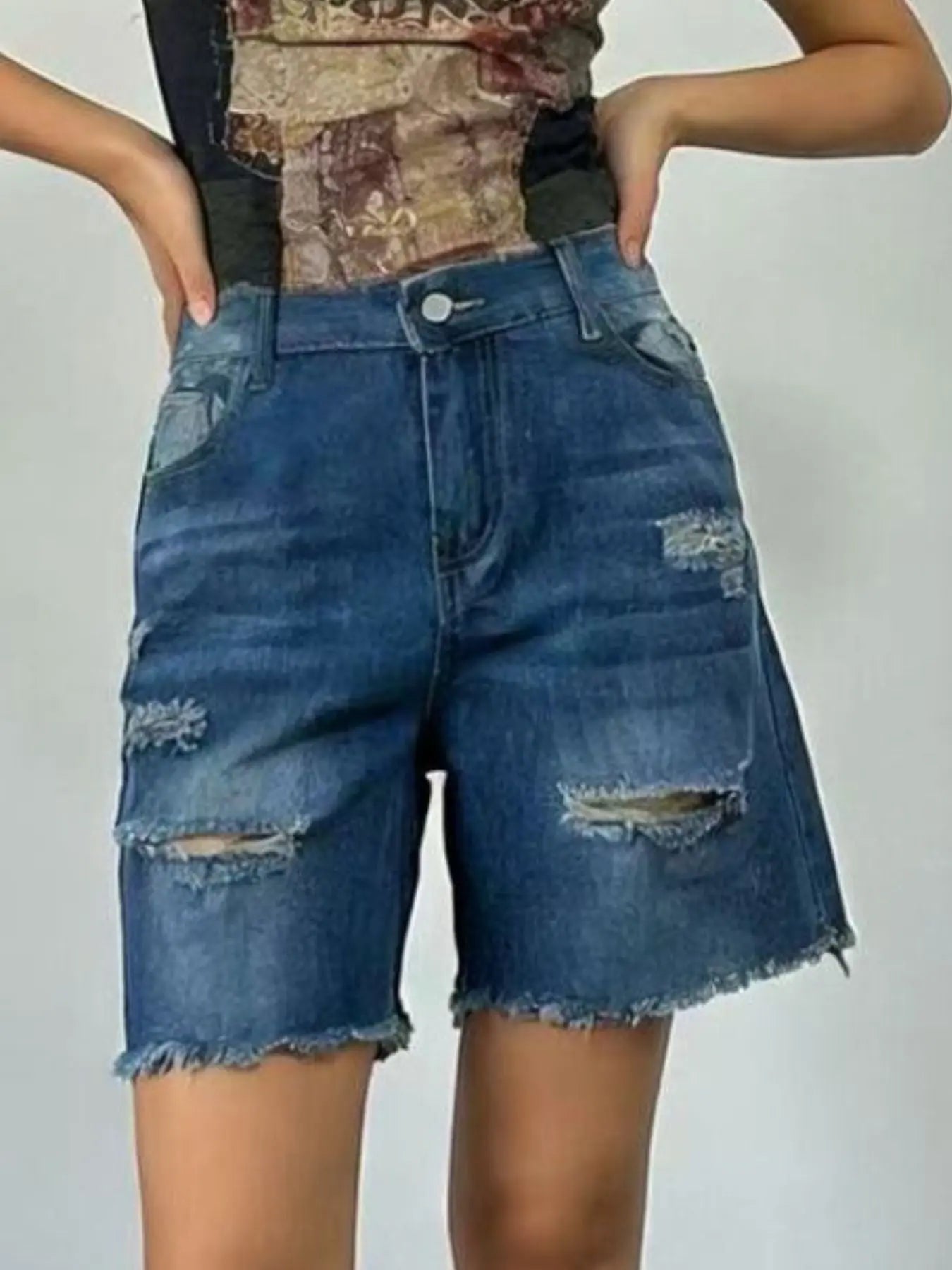 Full Size Ripped Frayed Hem Denim Shorts  Style Ratio