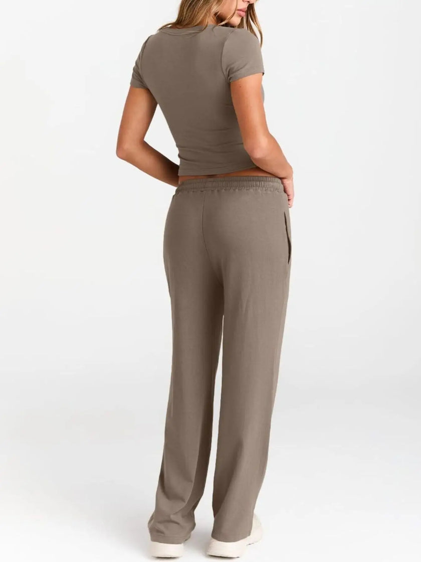 Round Neck Short Sleeve Shirt and Pants Loungewear  Style Ratio