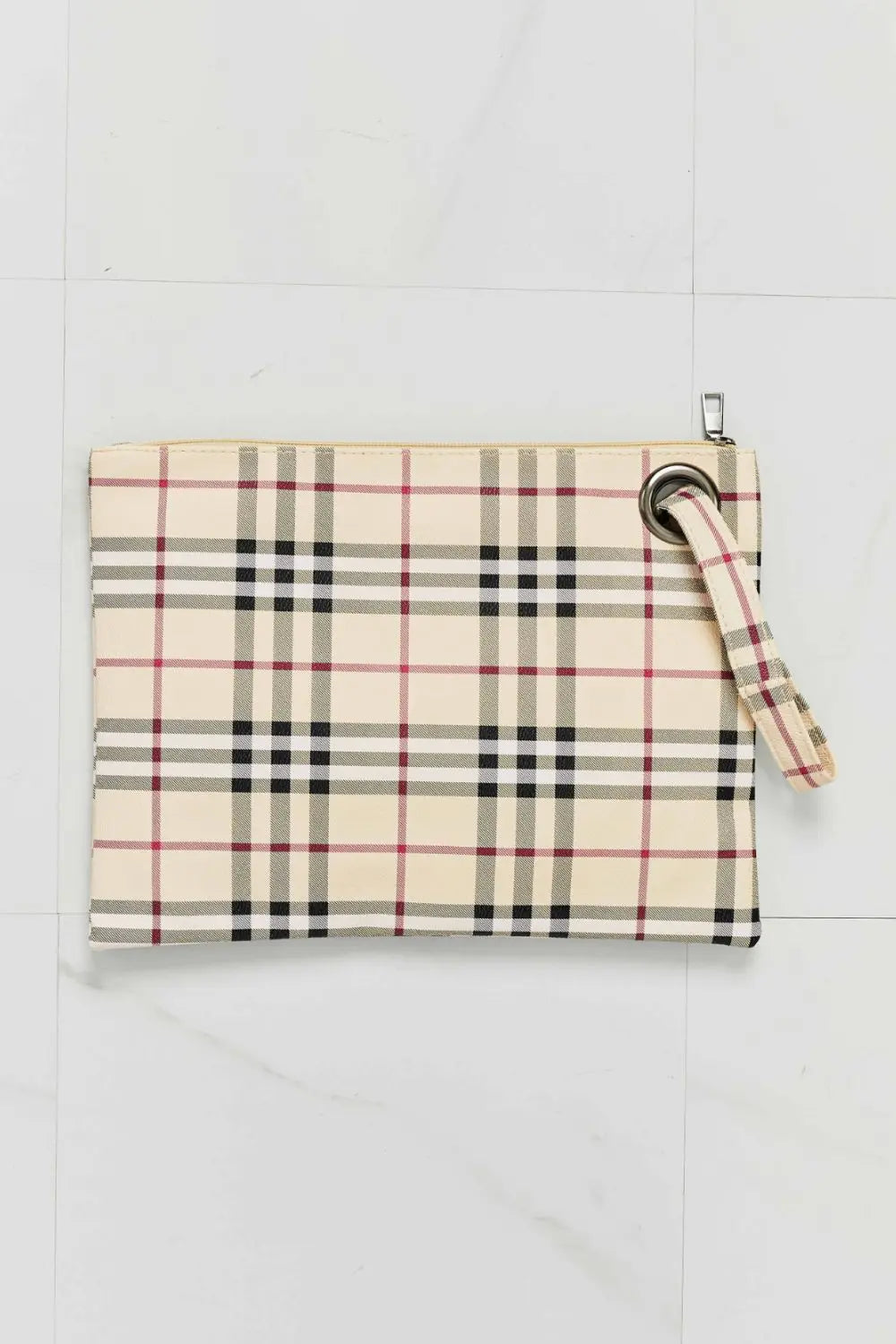 Carry Your Love Plaid Wristlet  Style Ratio