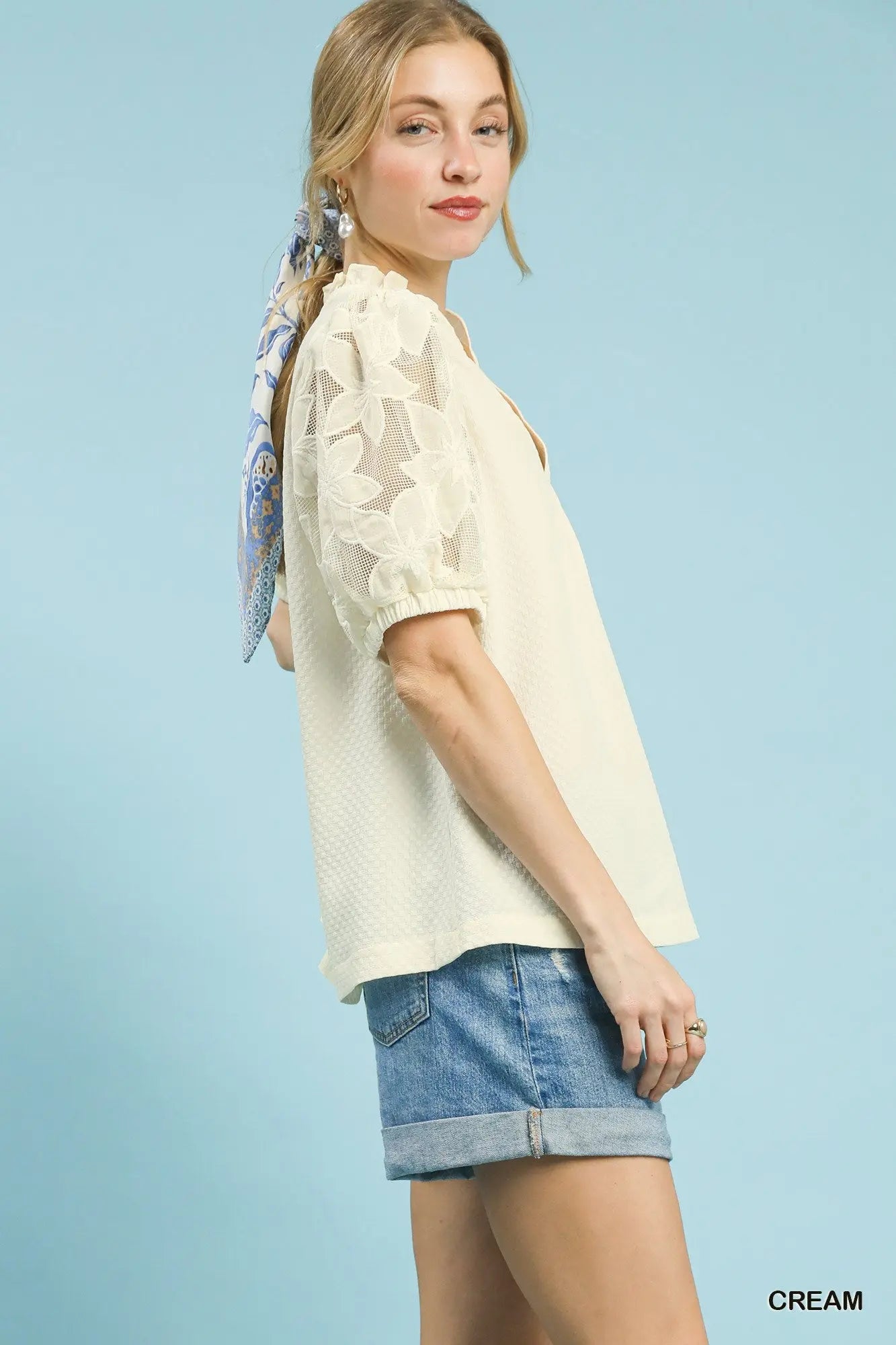 Umgee Textured Blouse with Lace Contrast Sleeves  Style Ratio