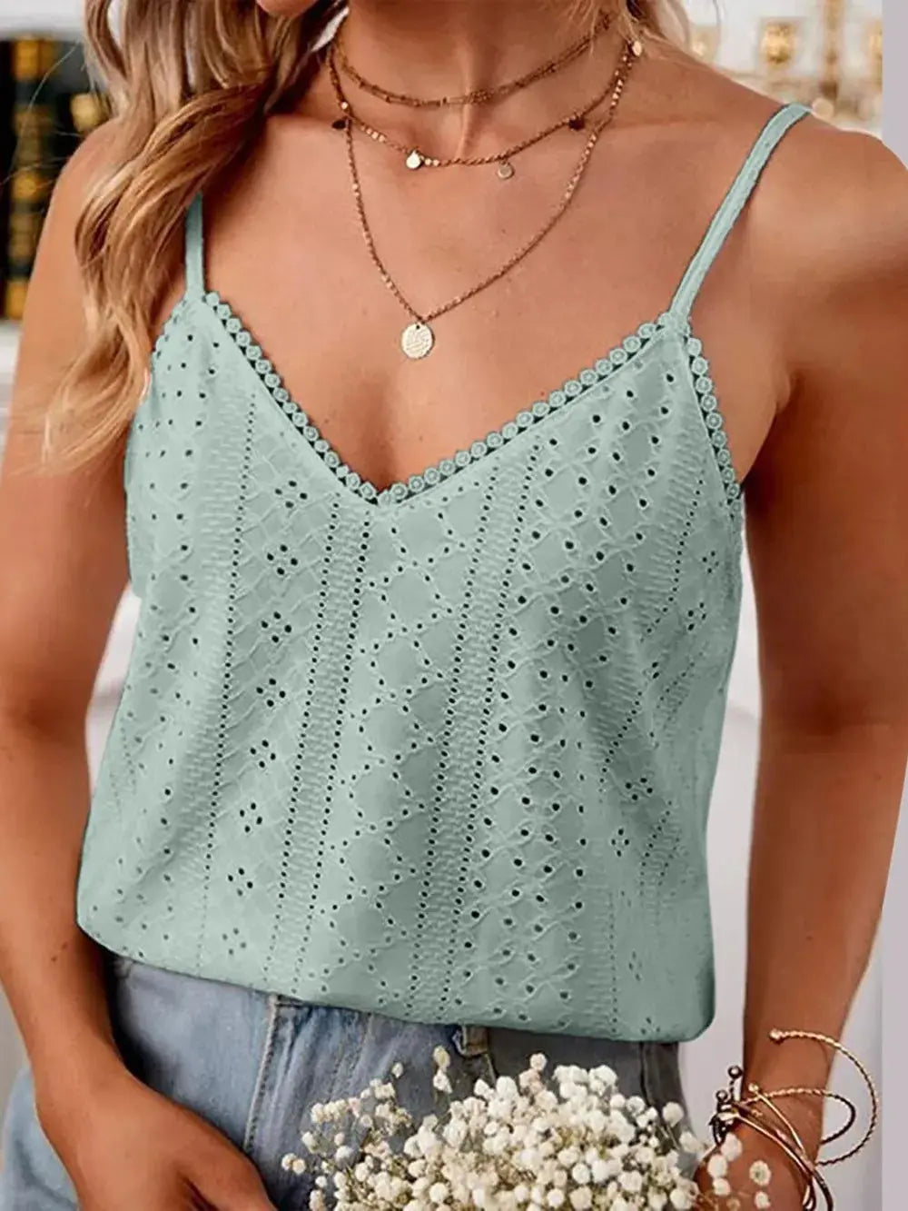 Eyelet Lace Detail V-Neck Cami  Style Ratio