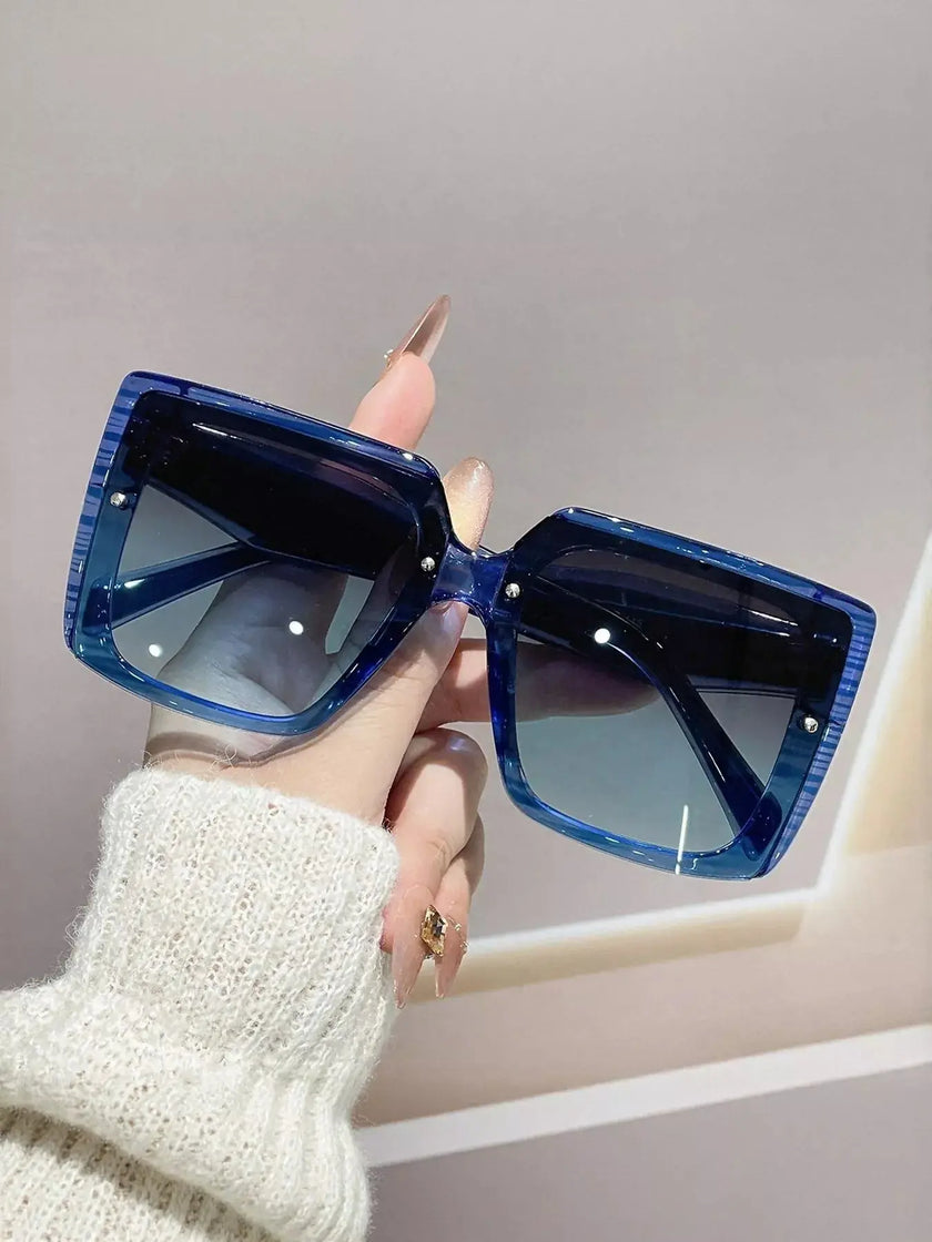 Oversized Gradient Square Sunglasses  Style Ratio