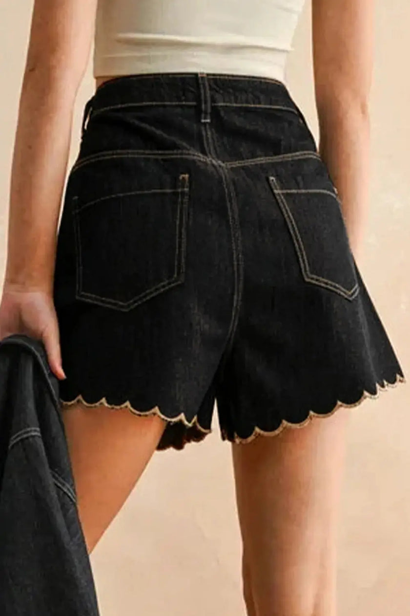 Scalloped Hem Denim Shorts  Style Ratio