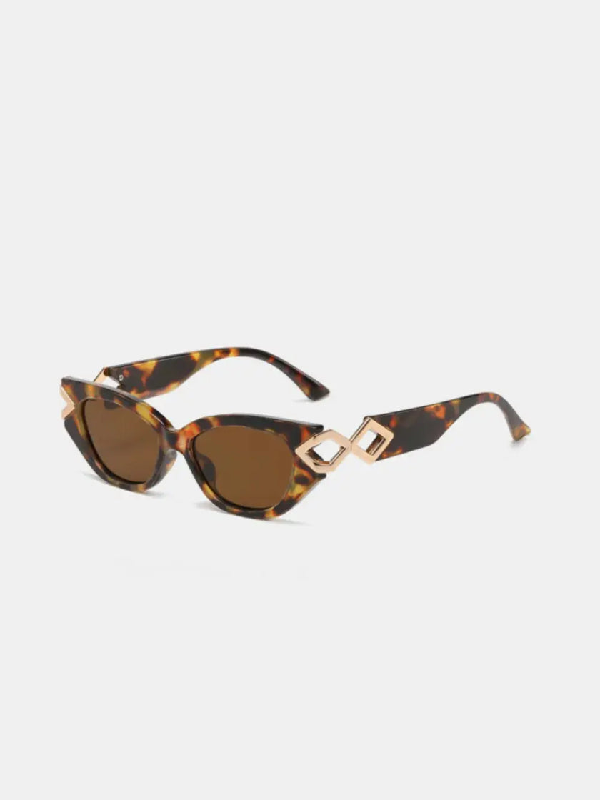 Polycarbonate Frame Cat-Eye Sunglasses  Style Ratio
