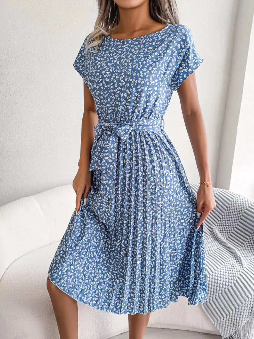 Floral Print Pleated Midi Dress with Belt  Style Ratio
