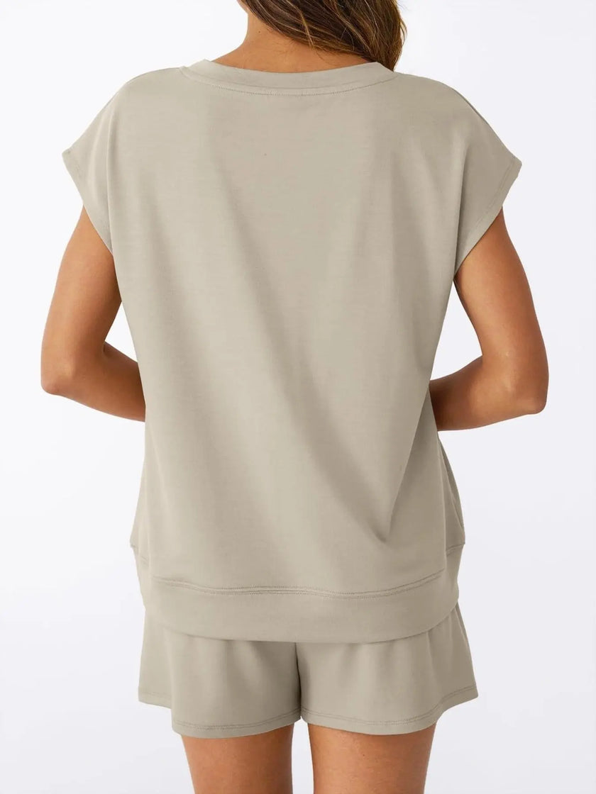Casual V-Neck T-Shirt and Shorts Set  Style Ratio