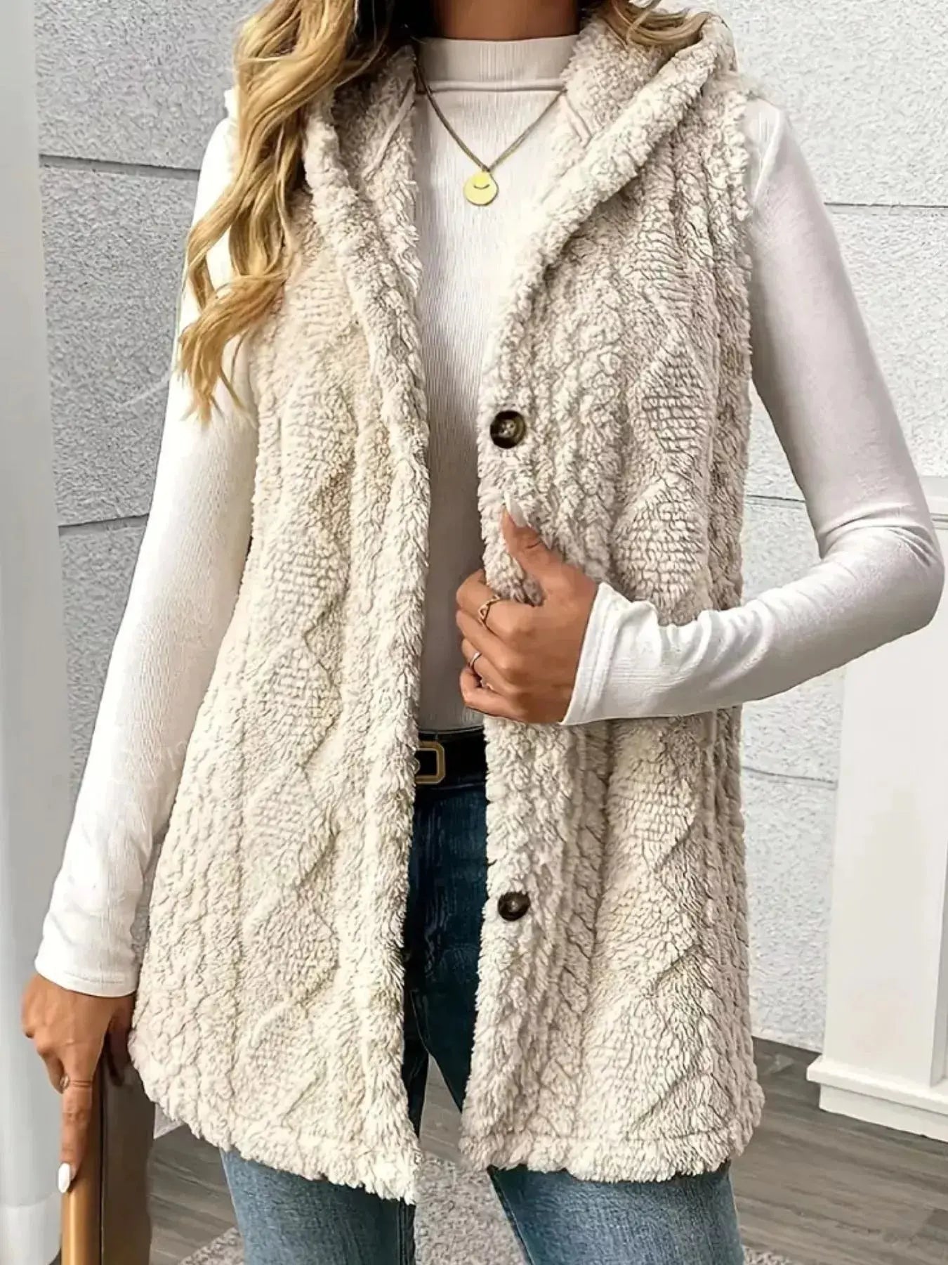 Button-Down Sherpa Hooded Vest Coat  Style Ratio