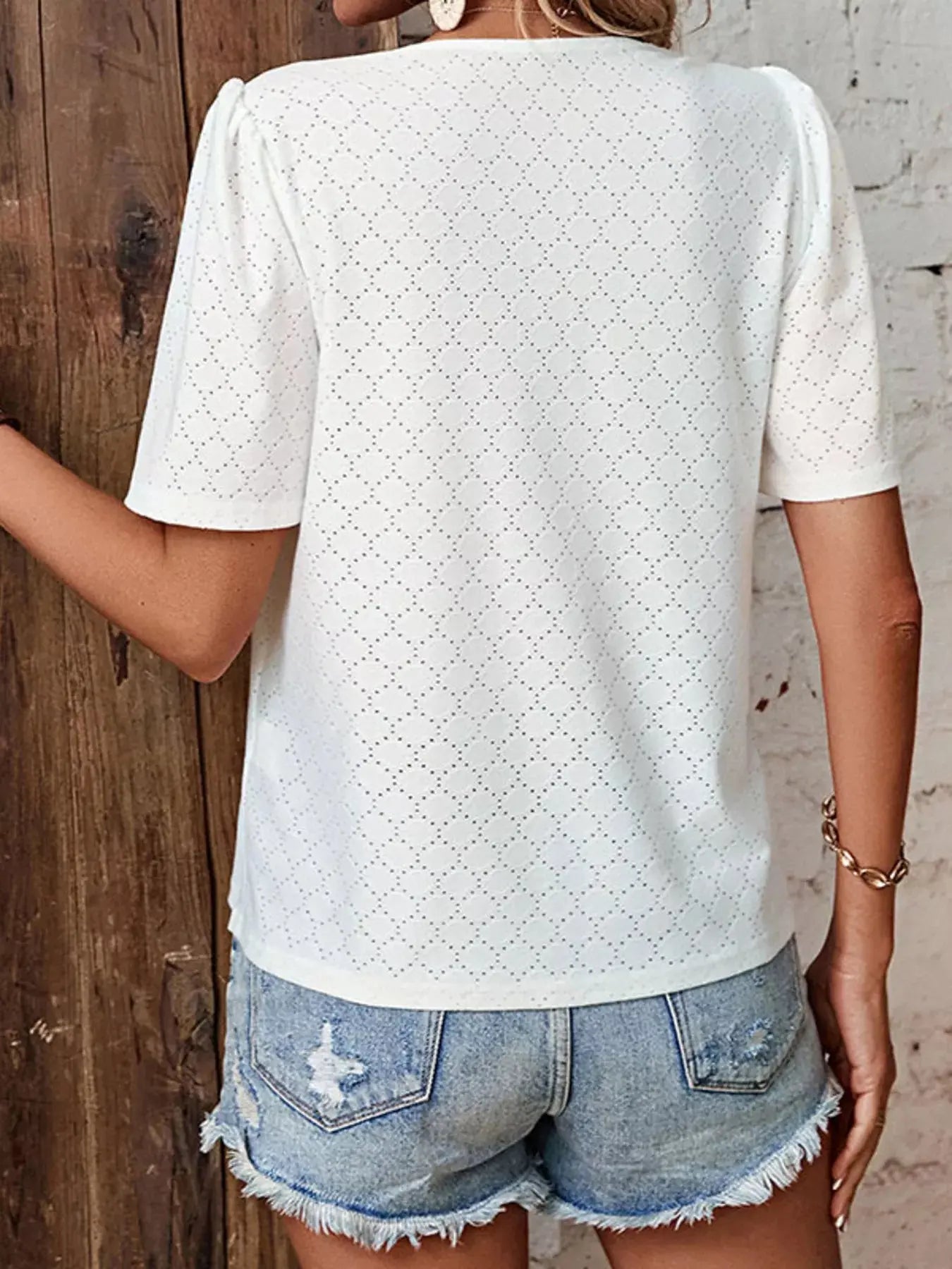 Eyelet Lace Detail Short Sleeve Blouse  Style Ratio