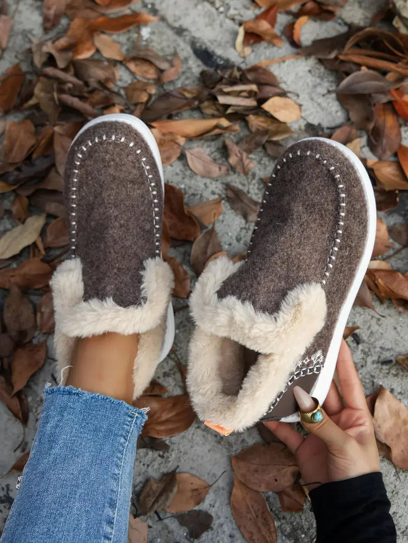 Furry Suede Round Toe Flat Sneakers  Style Ratio