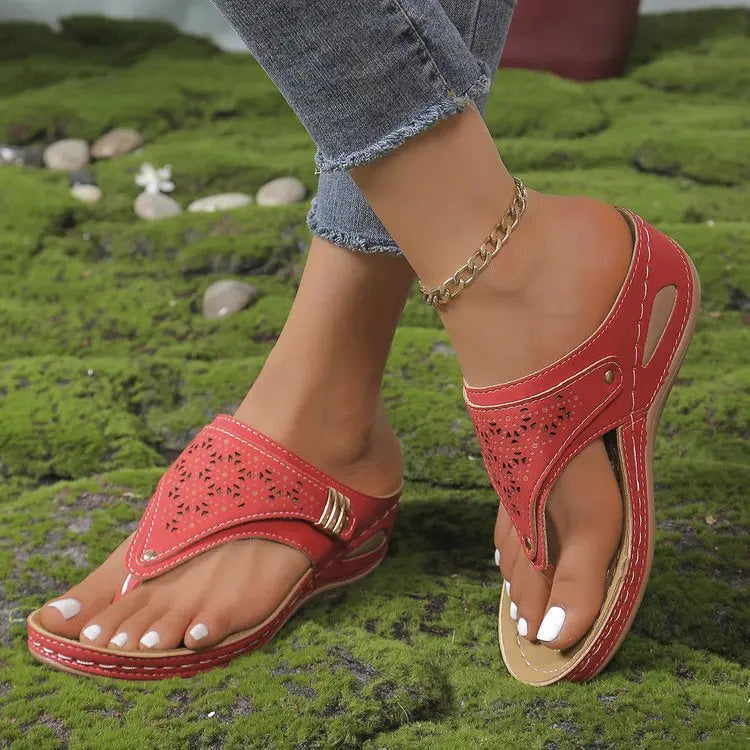 Round Toe Thick Bottom Herringbone Style Sandals - Style Ratio