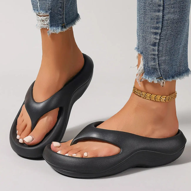 Anti-slip Soft Sole Beach Sandals - Style Ratio