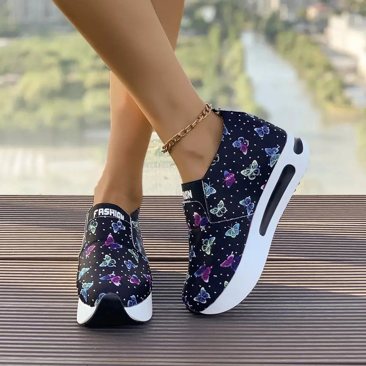 Butterfly Round Toe Slip-Ons  Style Ratio