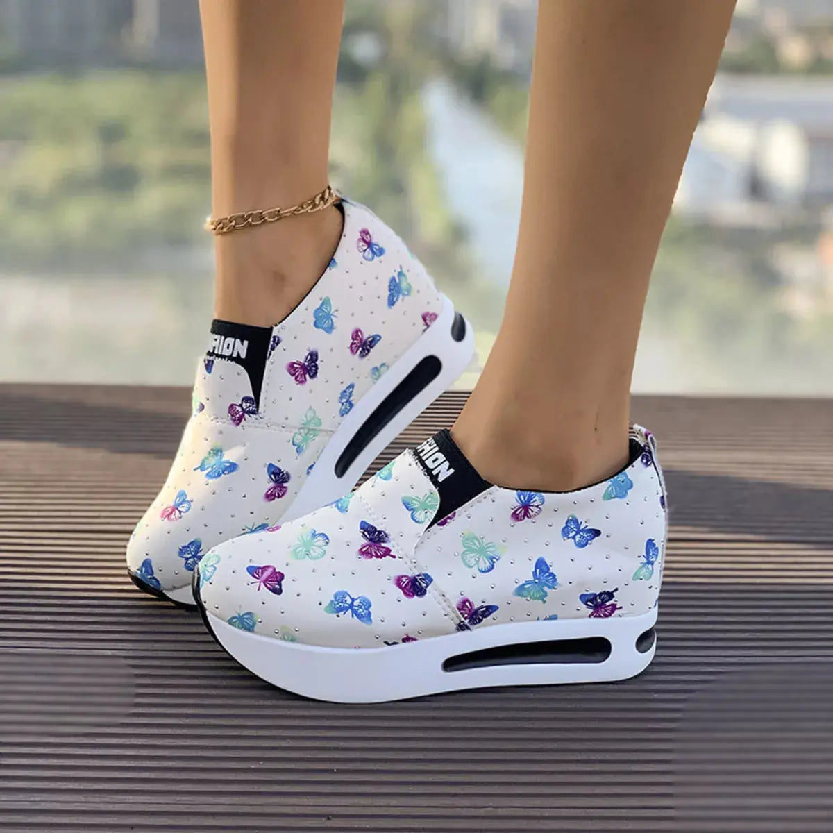 Butterfly Round Toe Slip-Ons  Style Ratio