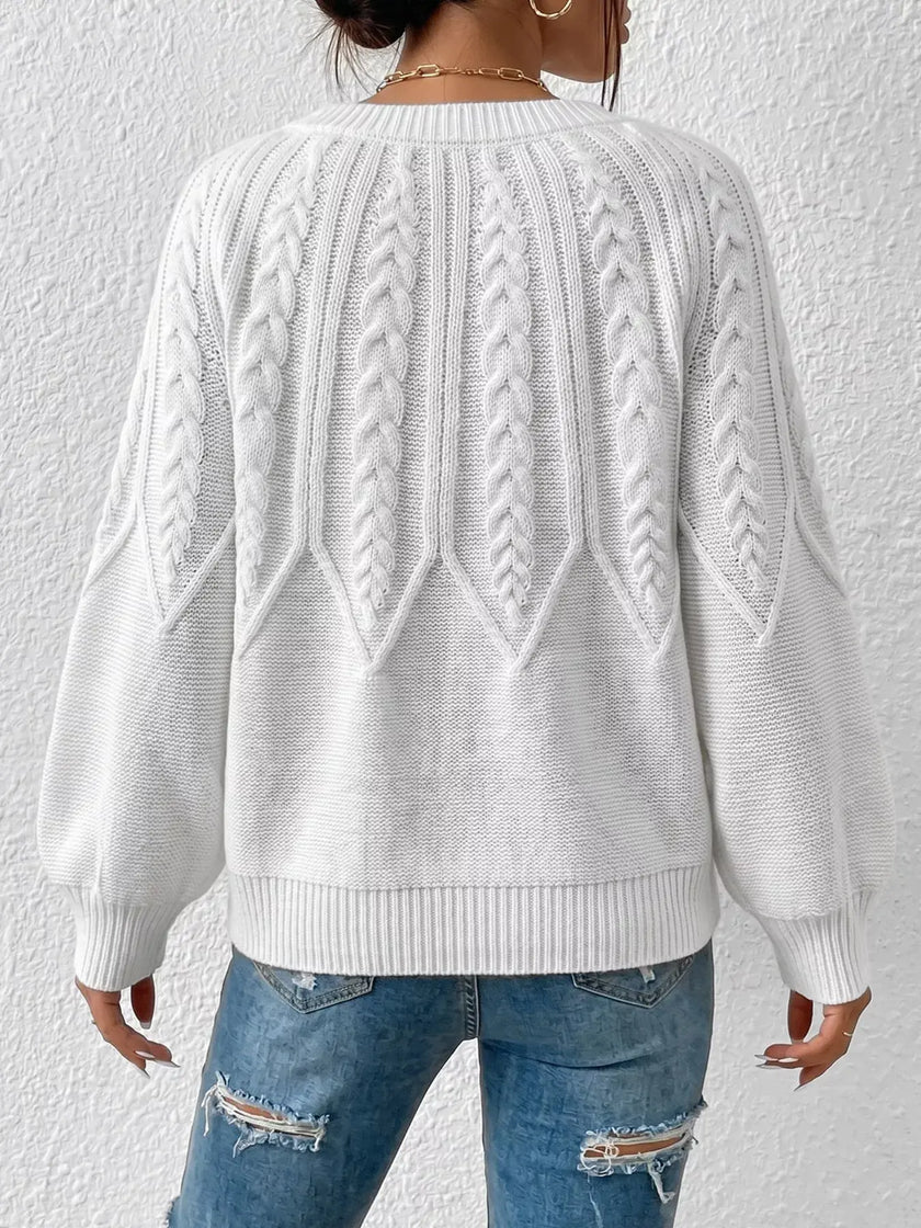 Cable-Knit Round Neck Sweater  Style Ratio