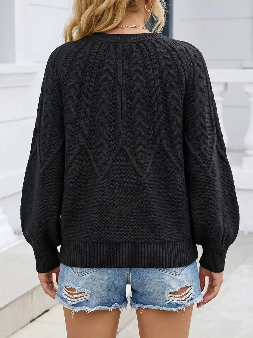 Cable-Knit Round Neck Sweater  Style Ratio