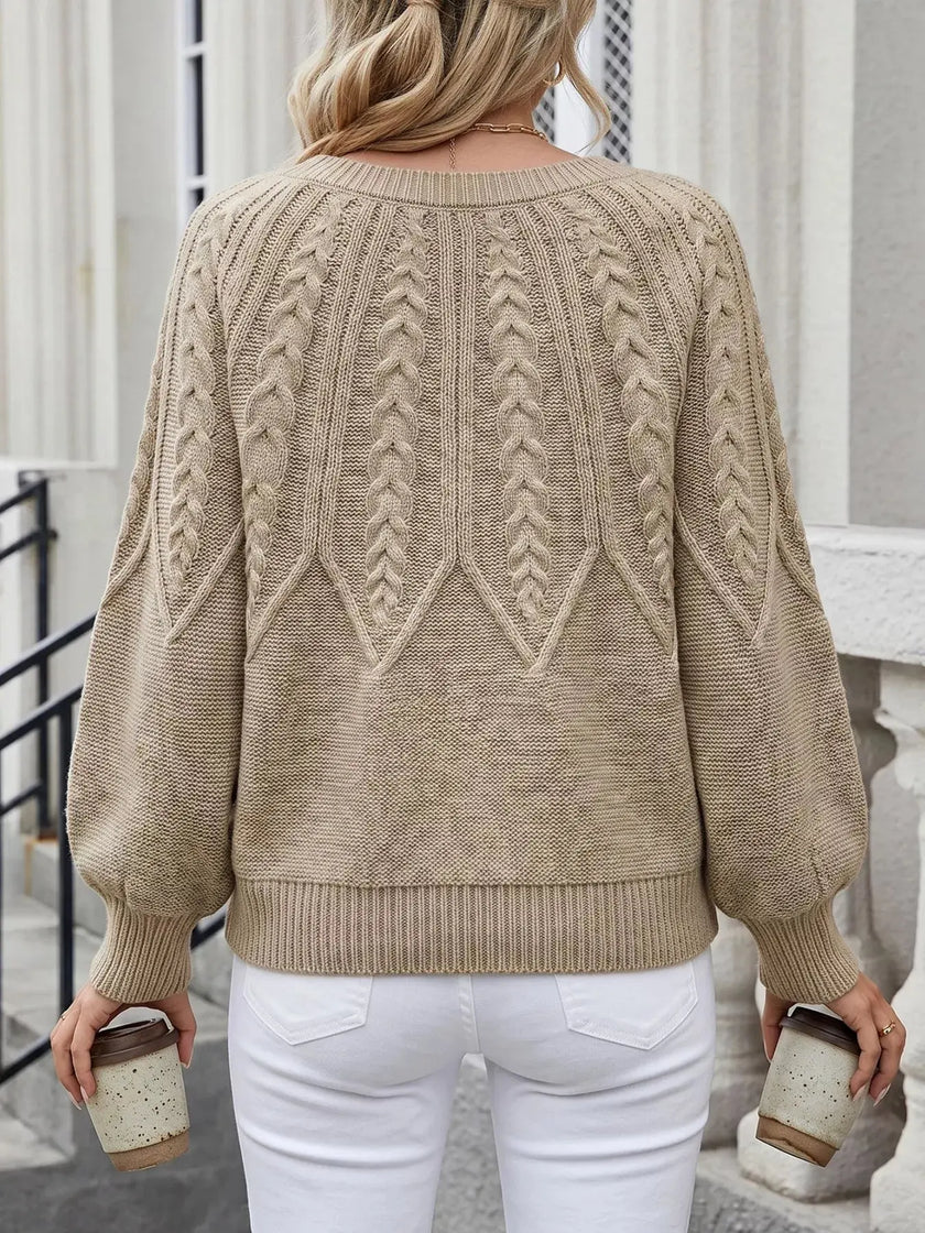 Cable-Knit Round Neck Sweater  Style Ratio