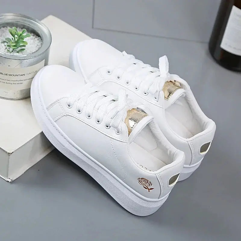 Casual Embroidered White Breathable Flower Lace-Up Sneakers  Style Ratio
