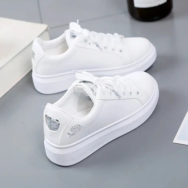 Casual Embroidered White Breathable Flower Lace-Up Sneakers  Style Ratio