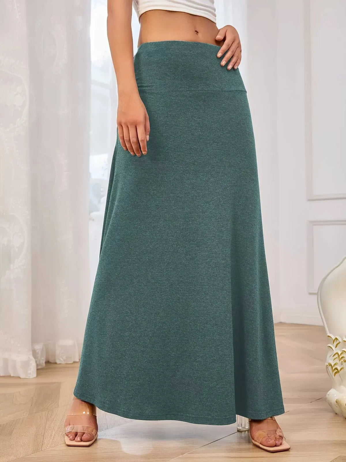 Flowy Maxi Skirt with Wide Waistband  Style Ratio