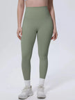 High-Waisted Seamless Active Leggings  Style Ratio