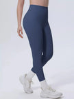High-Waisted Seamless Active Leggings  Style Ratio